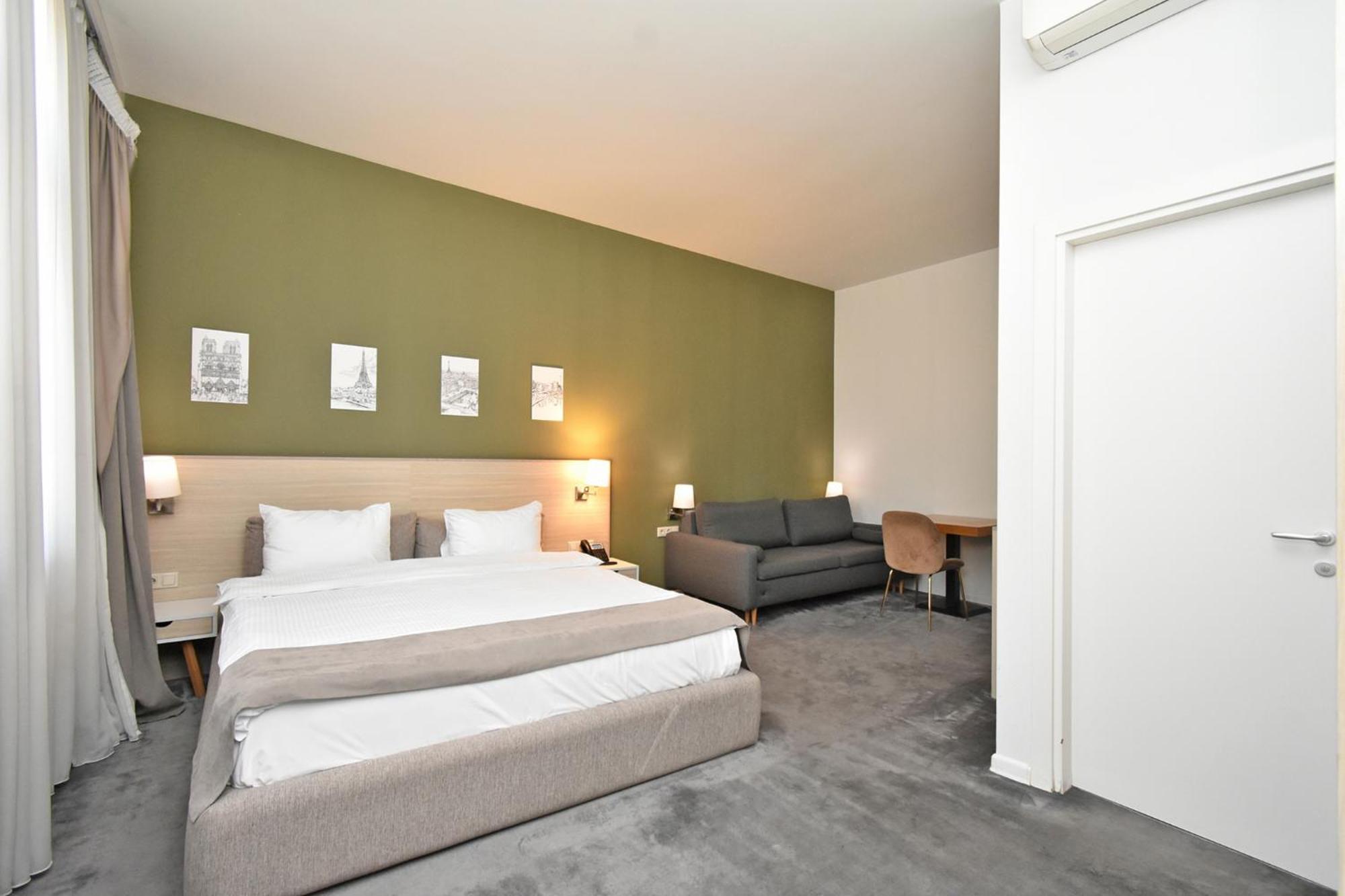 In City Hotel Erivan Exterior foto